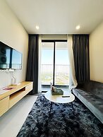 The Emerald Golf View