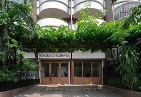 Stay Plus Hotel Bangkok