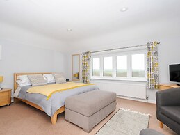 Great Brightor Cob Barn