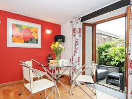 Great Brightor Cob Barn