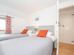 Great Brightor Cob Barn