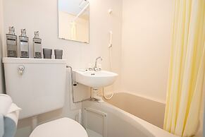 ZAITO Tokyo Luna Lane Economy Inn