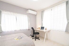 ZAITO Tokyo Luna Lane Economy Inn