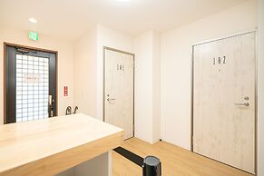 ZAITO Tokyo Luna Lane Economy Inn