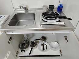 ZAITO Tokyo Luna Lane Economy Inn