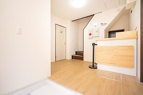 ZAITO Tokyo Luna Lane Economy Inn