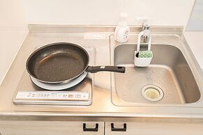 ZAITO Tokyo Luna Lane Economy Inn