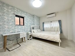 ZAITO Tokyo Luna Lane Economy Inn