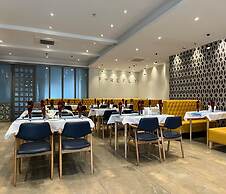 Hotel Poonam Residency