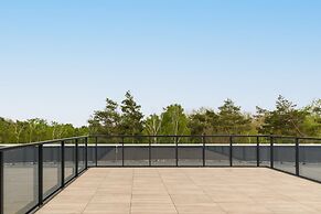 Shellter Apartment by Renters Prestige