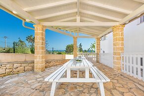 3366 Villa Amoenitas by Perle di Puglia