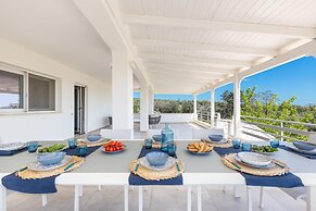 3366 Villa Amoenitas by Perle di Puglia