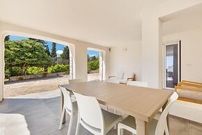 3366 Villa Amoenitas by Perle di Puglia