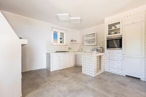 3366 Villa Amoenitas by Perle di Puglia