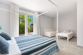 3366 Villa Amoenitas by Perle di Puglia