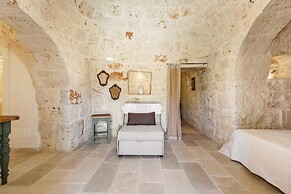 3360 Trulli Pangi by Perle di Puglia