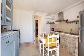 3360 Trulli Pangi by Perle di Puglia