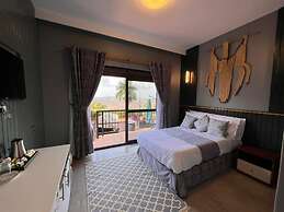 Pangolin Nest Boutique Hotel