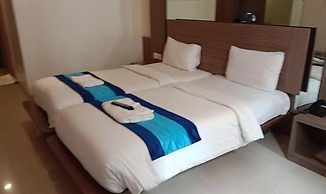 Fabhotel Prime Ivy Studio