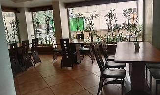 Fabhotel Prime Ivy Studio