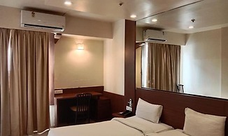 Fabhotel Prime Ivy Studio