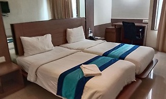 Fabhotel Prime Ivy Studio