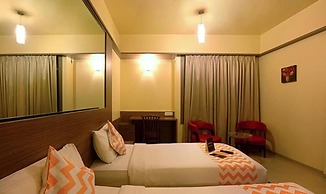 Fabhotel Prime Ivy Studio