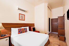 FabHotel The Dayal