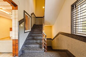 FabHotel Shakthi Suites