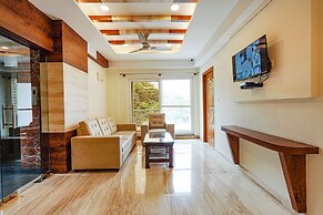 FabHotel Shakthi Suites