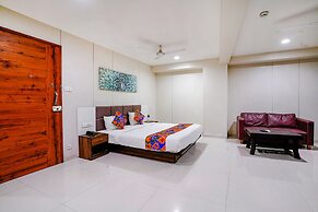 Fabhotel La Victoria