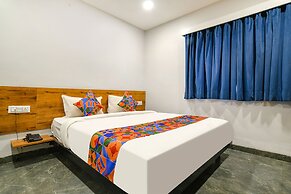 Fabhotel Unity Landmark