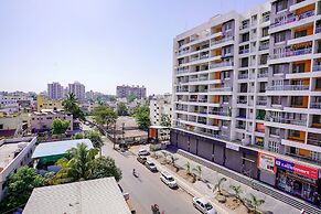 Fabhotel Crystal Inn