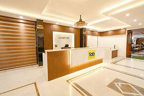 Fabhotel Royale Basant Residency