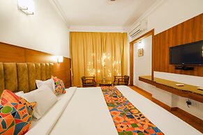 Fabhotel Royale Basant Residency