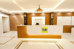 Fabhotel Royale Basant Residency