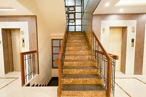 Fabhotel Royale Basant Residency