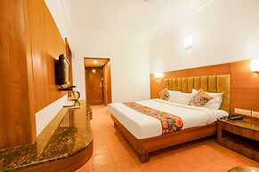 Fabhotel Royale Basant Residency