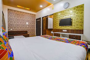Fabhotel Tanishq