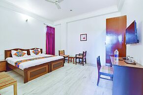 Fabhotel Gitanjali