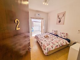 CityCenter Rooms Next to the Beach