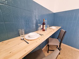 CityCenter Rooms Next to the Beach