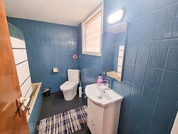 CityCenter Rooms Next to the Beach