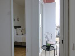 Phaedrus Living Downtown Flat 704