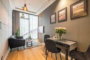 Q18 ApartHotel