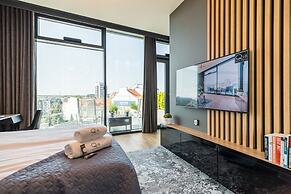 Q18 ApartHotel
