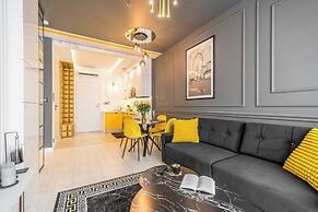 Q18 ApartHotel