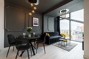 Q18 ApartHotel