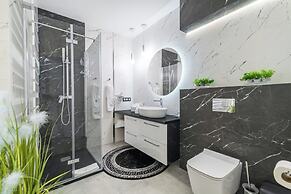 Q18 ApartHotel