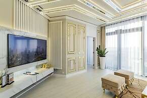 Q18 ApartHotel